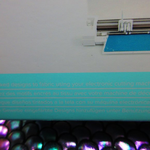 We R Memory Keepers Fabric Quill Kit - Picture 2 of 10